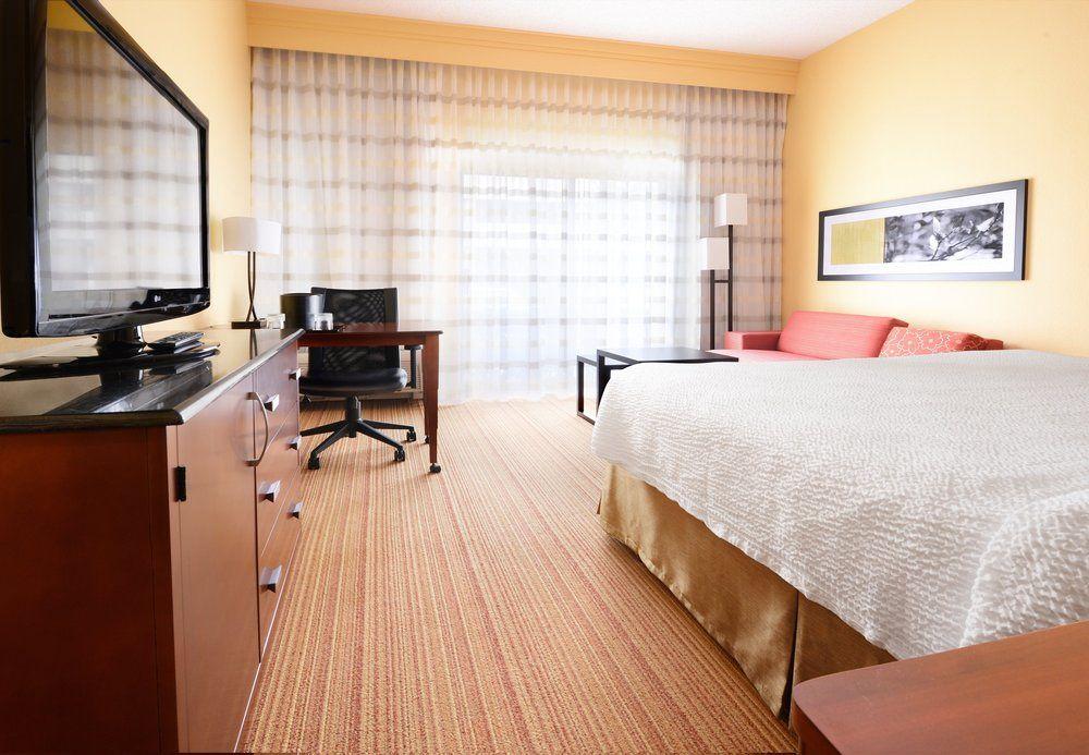 คอร์ทยาร์ด ดัลลัส พลาโน อิน เลกาซี พาร์ก Hotel ภายนอก รูปภาพ
