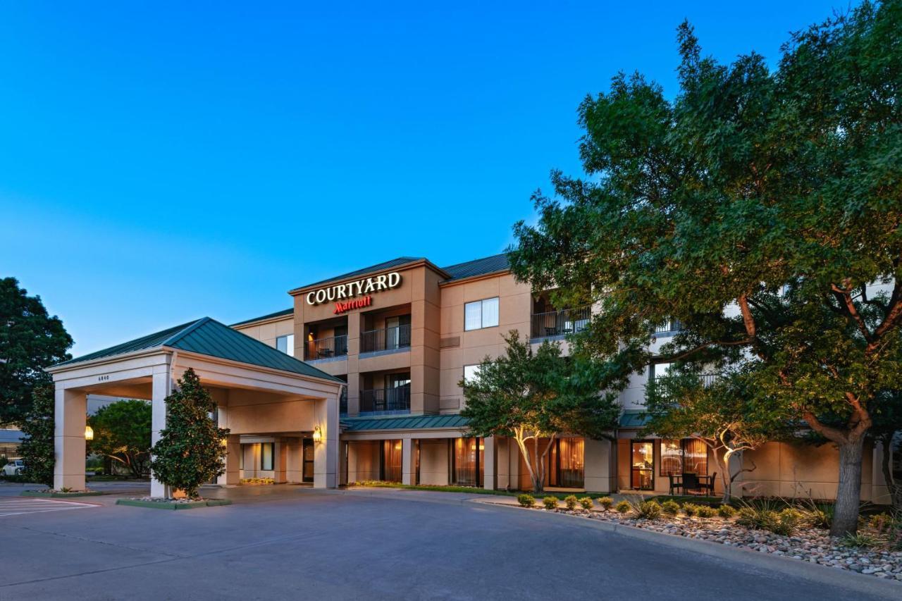 คอร์ทยาร์ด ดัลลัส พลาโน อิน เลกาซี พาร์ก Hotel ภายนอก รูปภาพ