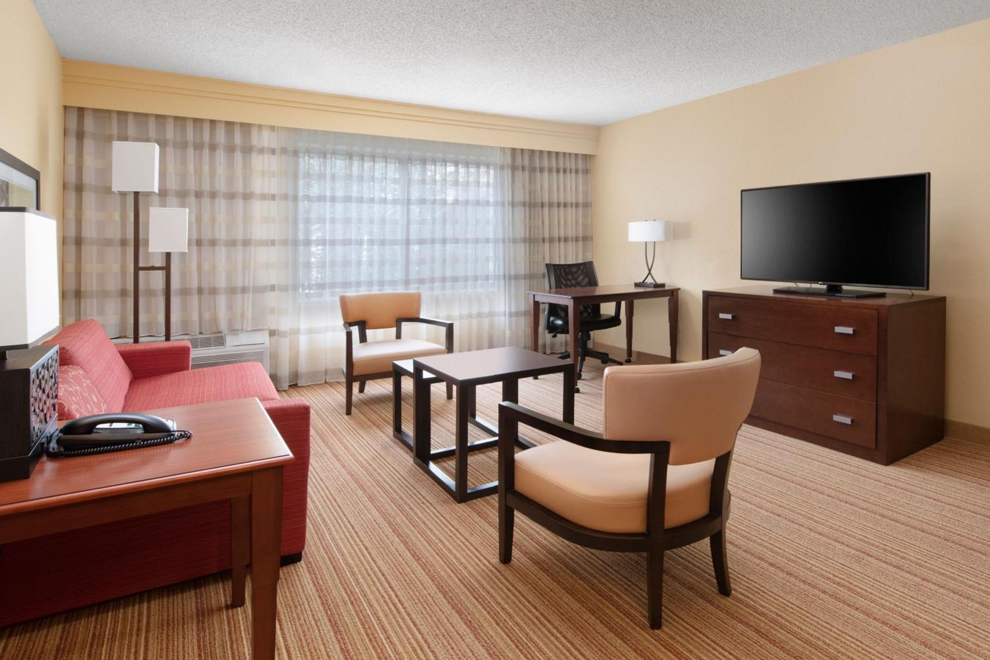 คอร์ทยาร์ด ดัลลัส พลาโน อิน เลกาซี พาร์ก Hotel ภายนอก รูปภาพ