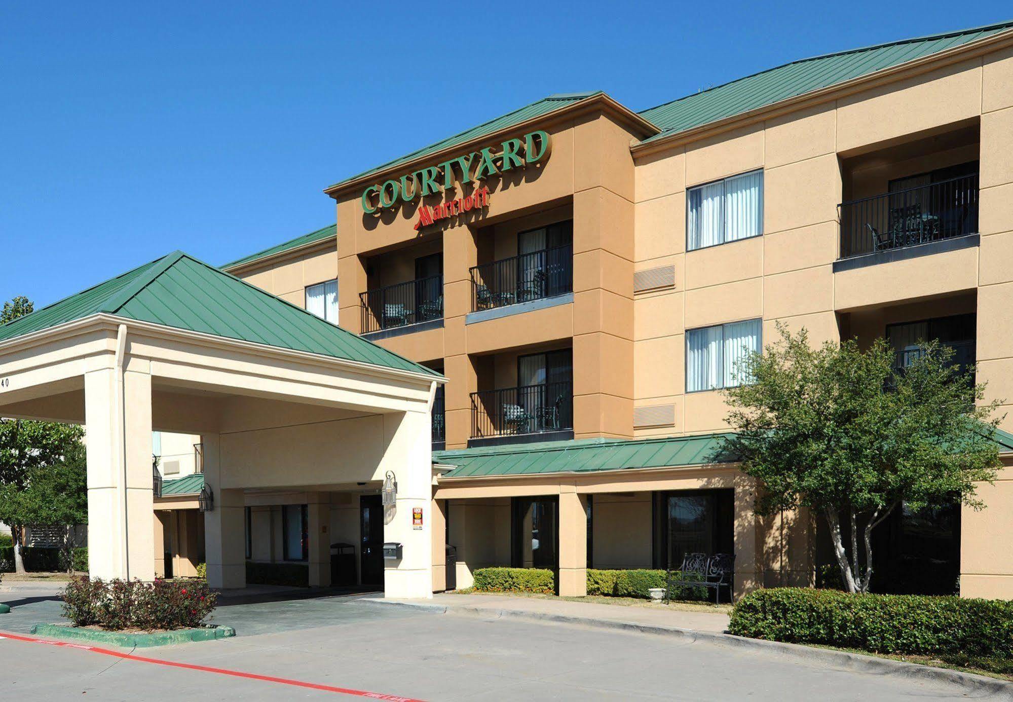 คอร์ทยาร์ด ดัลลัส พลาโน อิน เลกาซี พาร์ก Hotel ภายนอก รูปภาพ